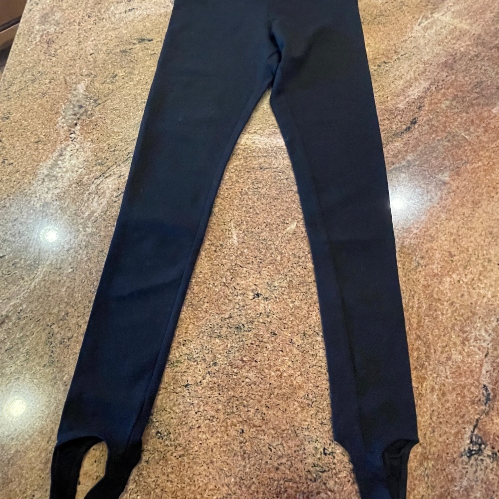 NEW! Monrow Black Stirup Pants, Leggings Size Small NWT!